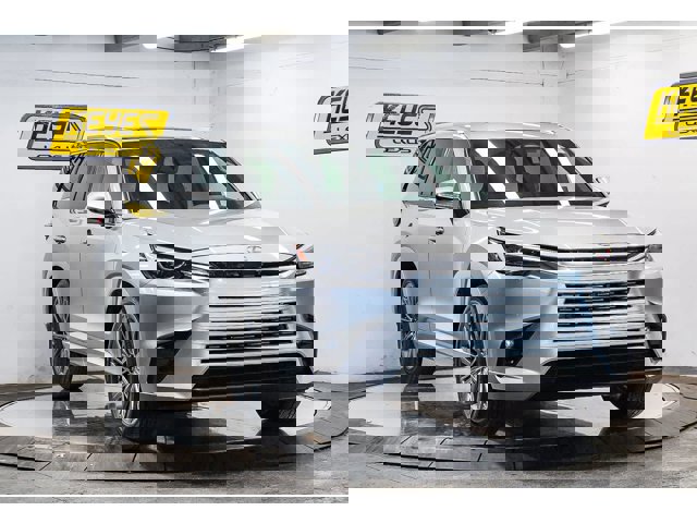 Thumbnail: 2026 Lexus TX - 5