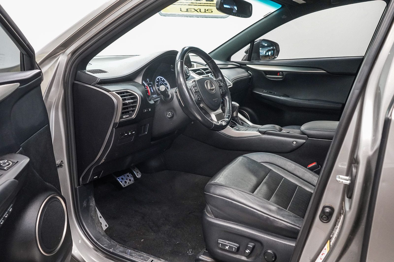 Thumbnail: 2016 Lexus NX - 18