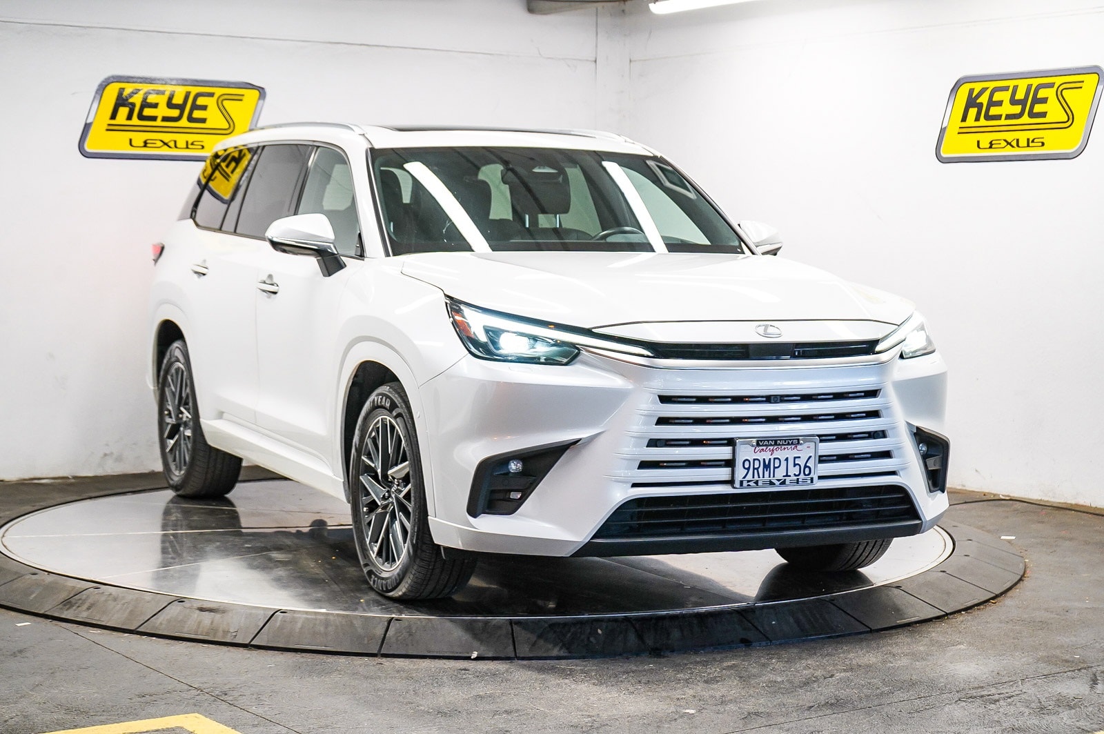 Thumbnail: 2024 Lexus TX - 5