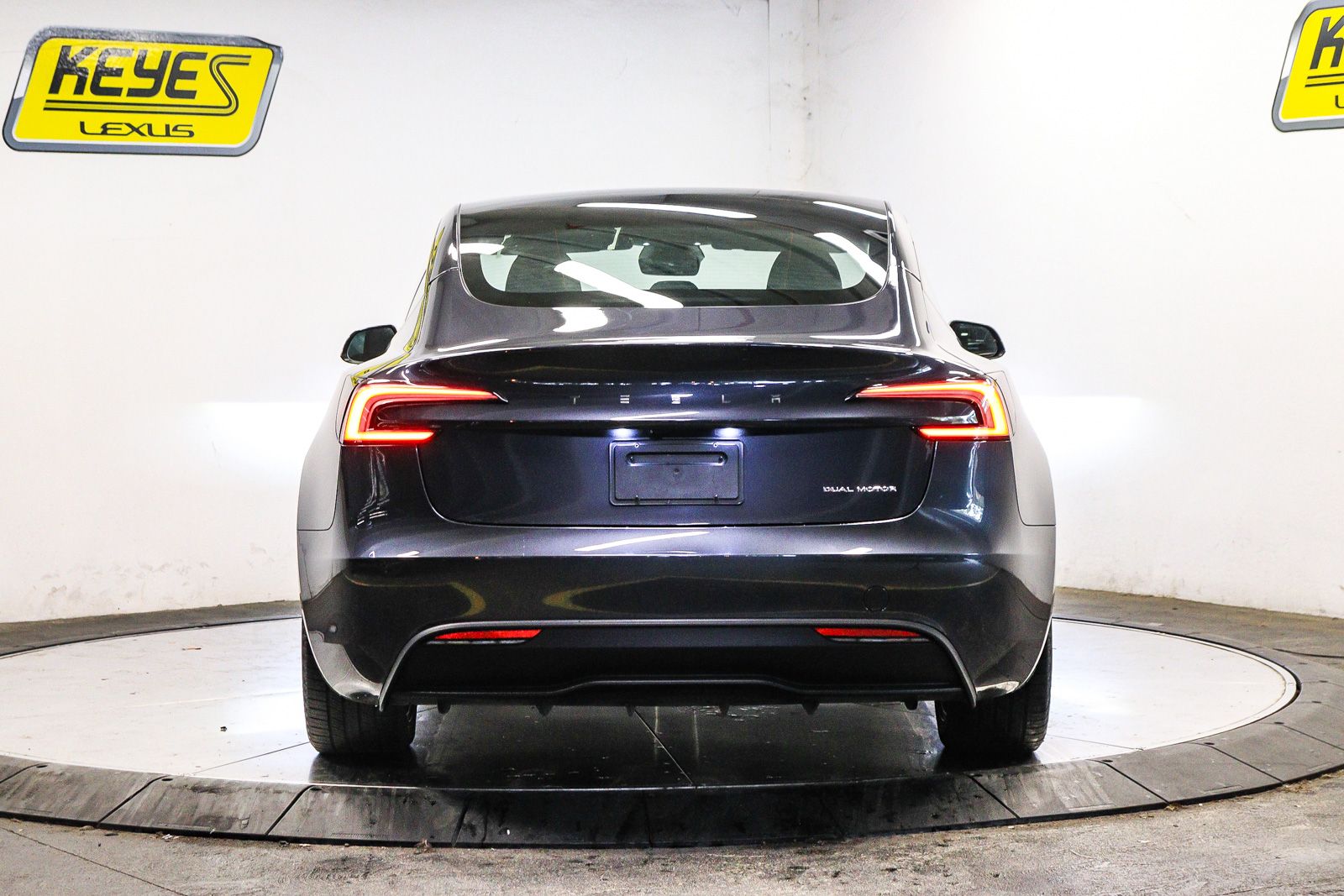 Thumbnail: 2024 Tesla Model 3 - 2