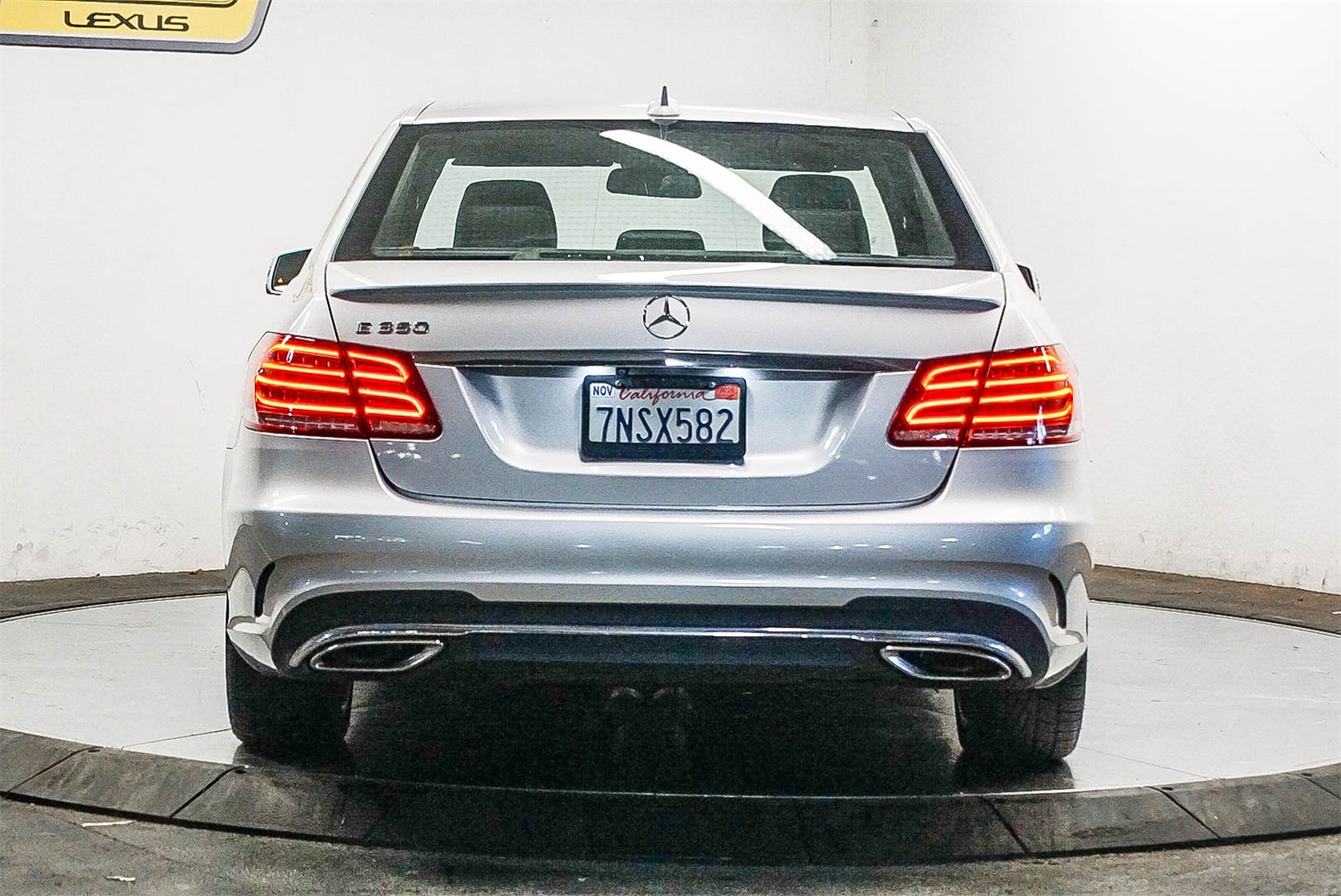 Thumbnail: 2016 Mercedes-Benz E-Class - 3