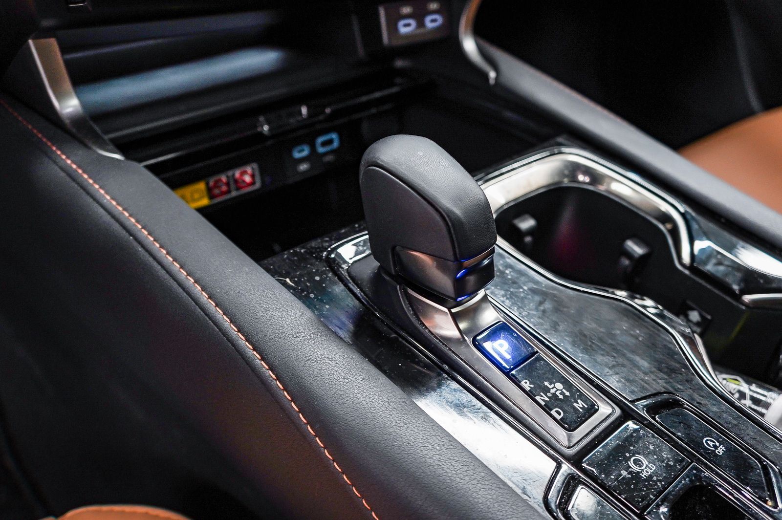 Thumbnail: 2026 Lexus RX - 18