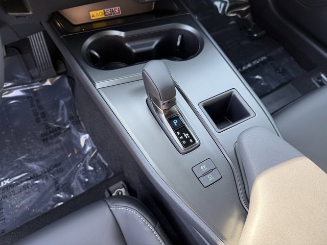 Thumbnail: 2025 Lexus UX - 23