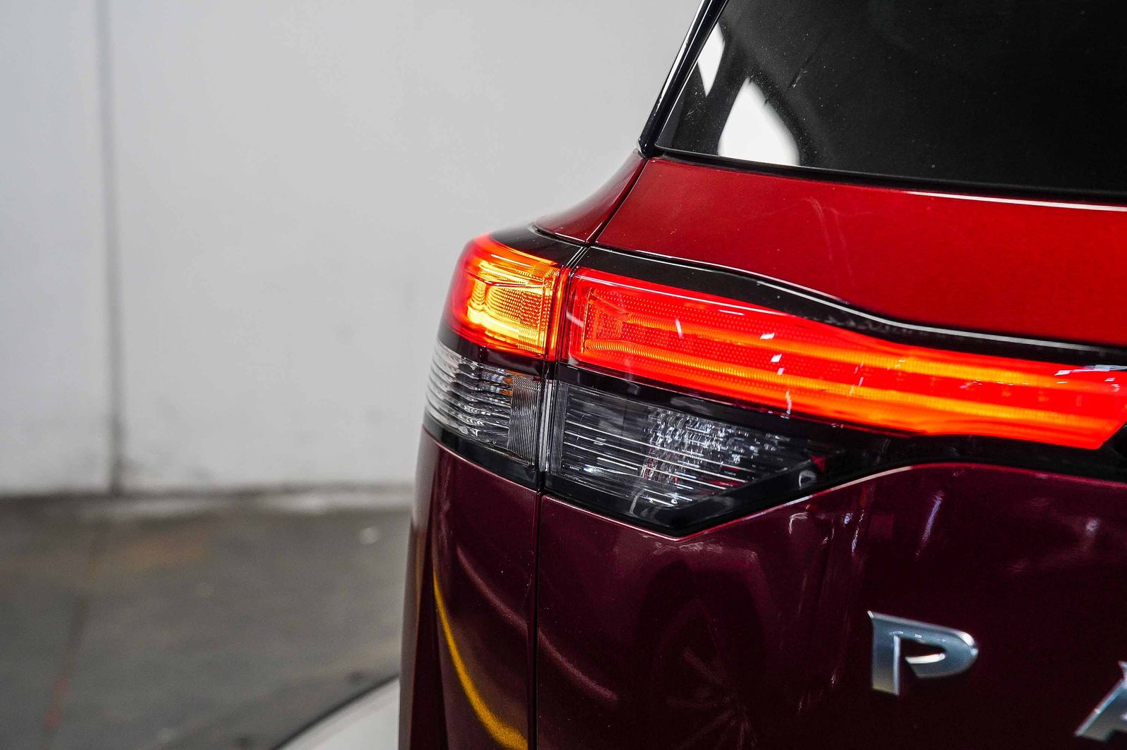 Thumbnail: 2022 Nissan Pathfinder - 11