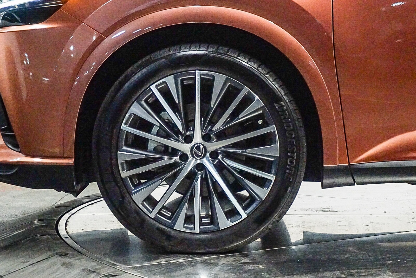 Thumbnail: 2023 Lexus RX - 9