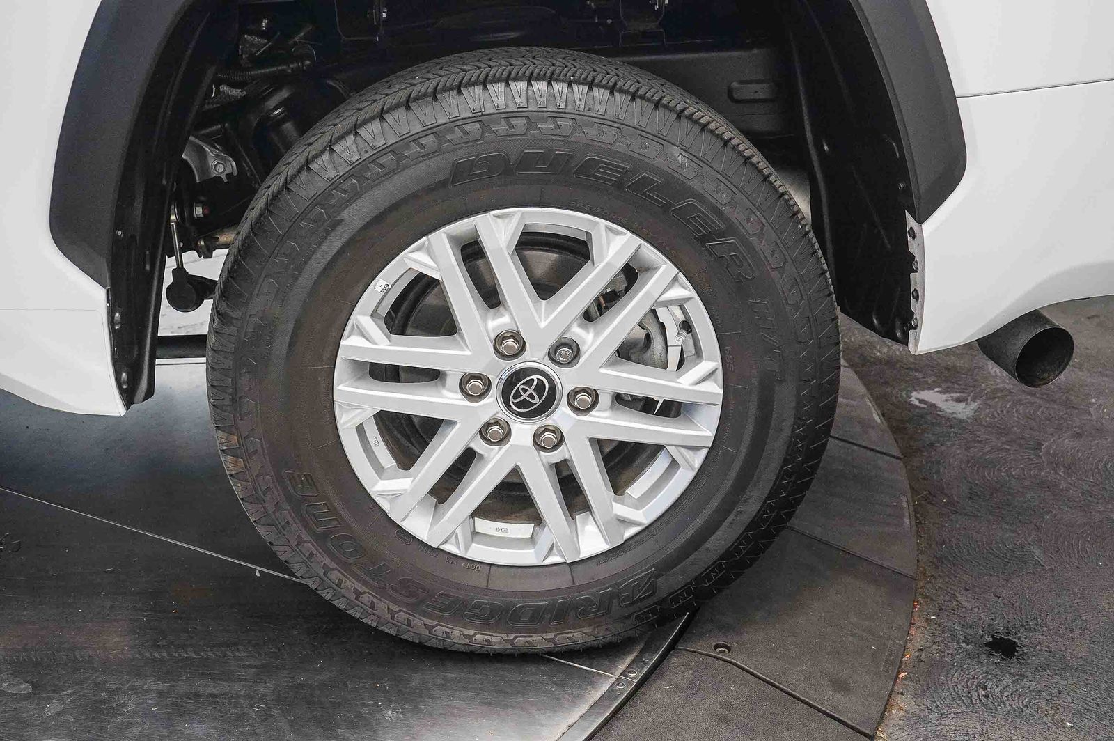 Thumbnail: 2024 Toyota Tundra - 7