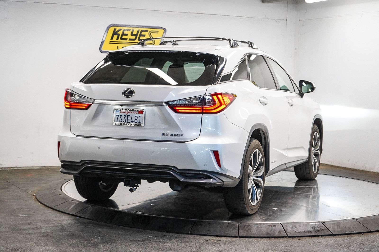 Thumbnail: 2016 Lexus RX - 4