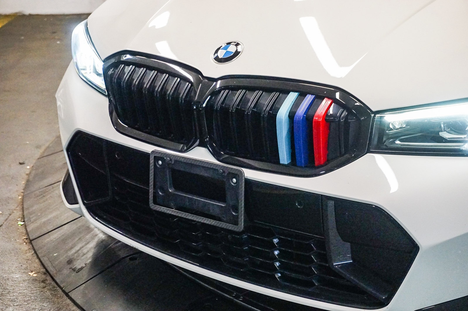 Thumbnail: 2023 BMW 3 Series - 8