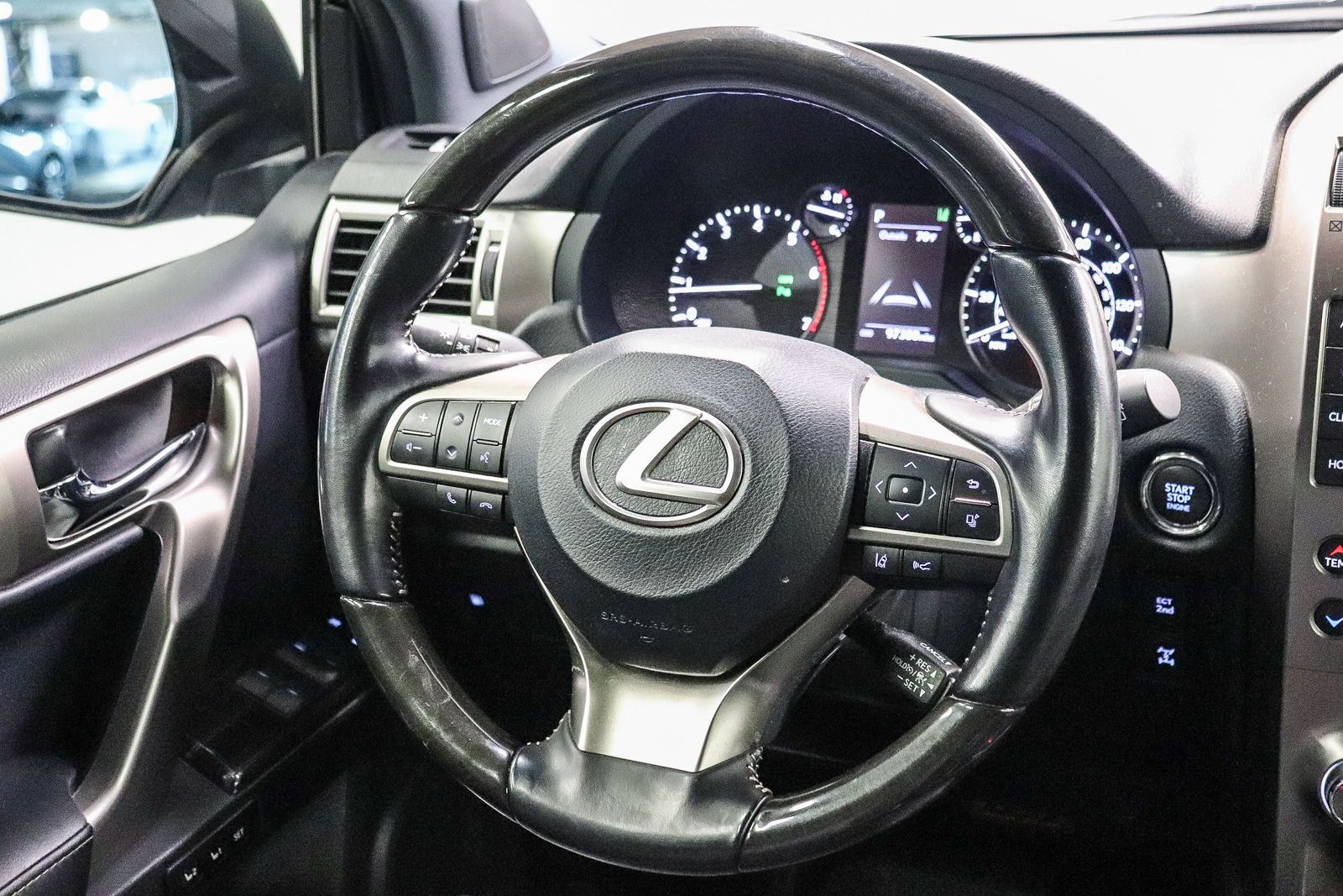 Thumbnail: 2021 Lexus GX - 15