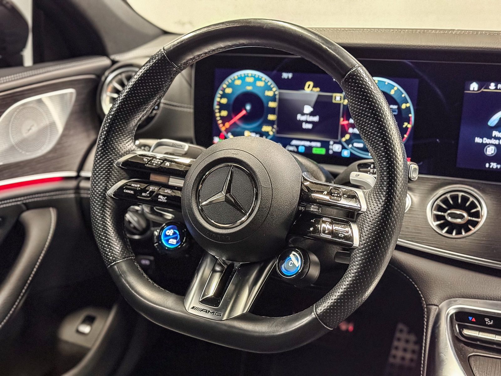 Thumbnail: 2023 Mercedes-Benz AMG GT - 17