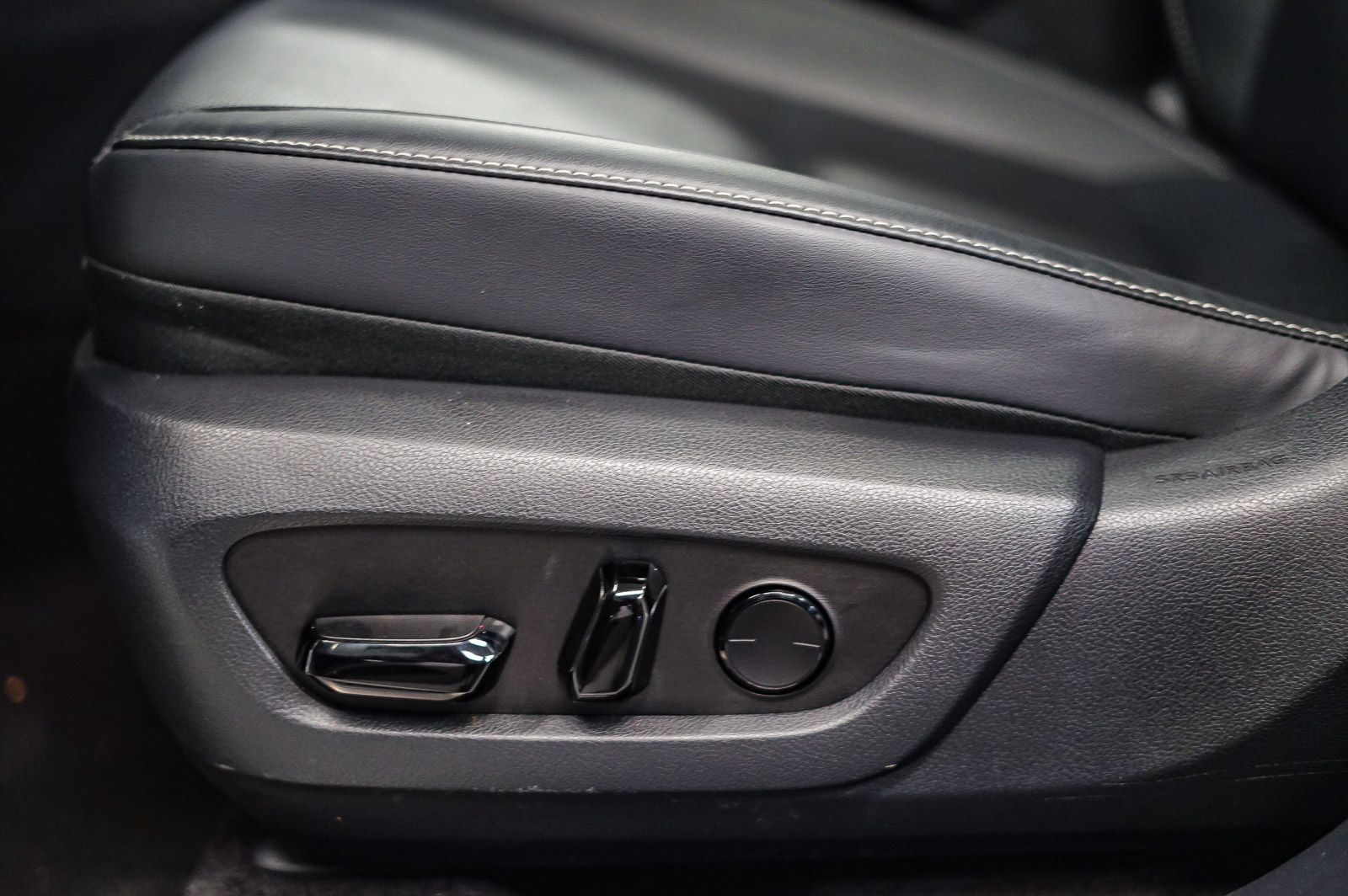 Thumbnail: 2024 Lexus RX - 23