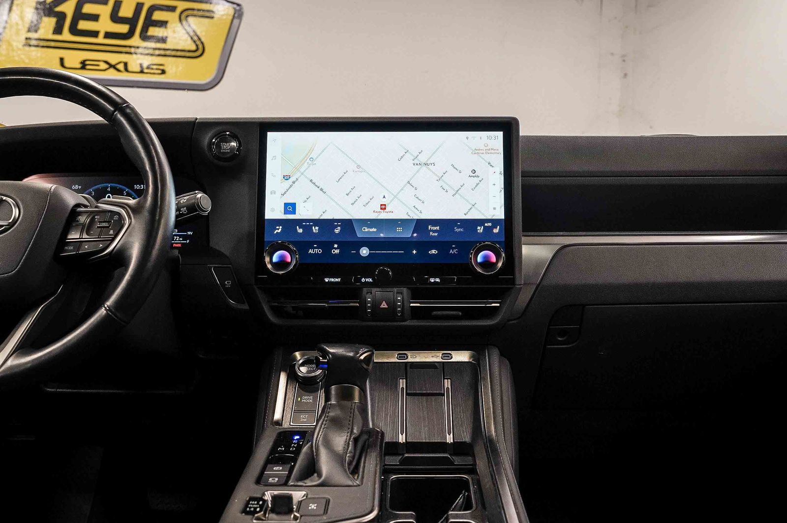 Thumbnail: 2024 Lexus GX - 13