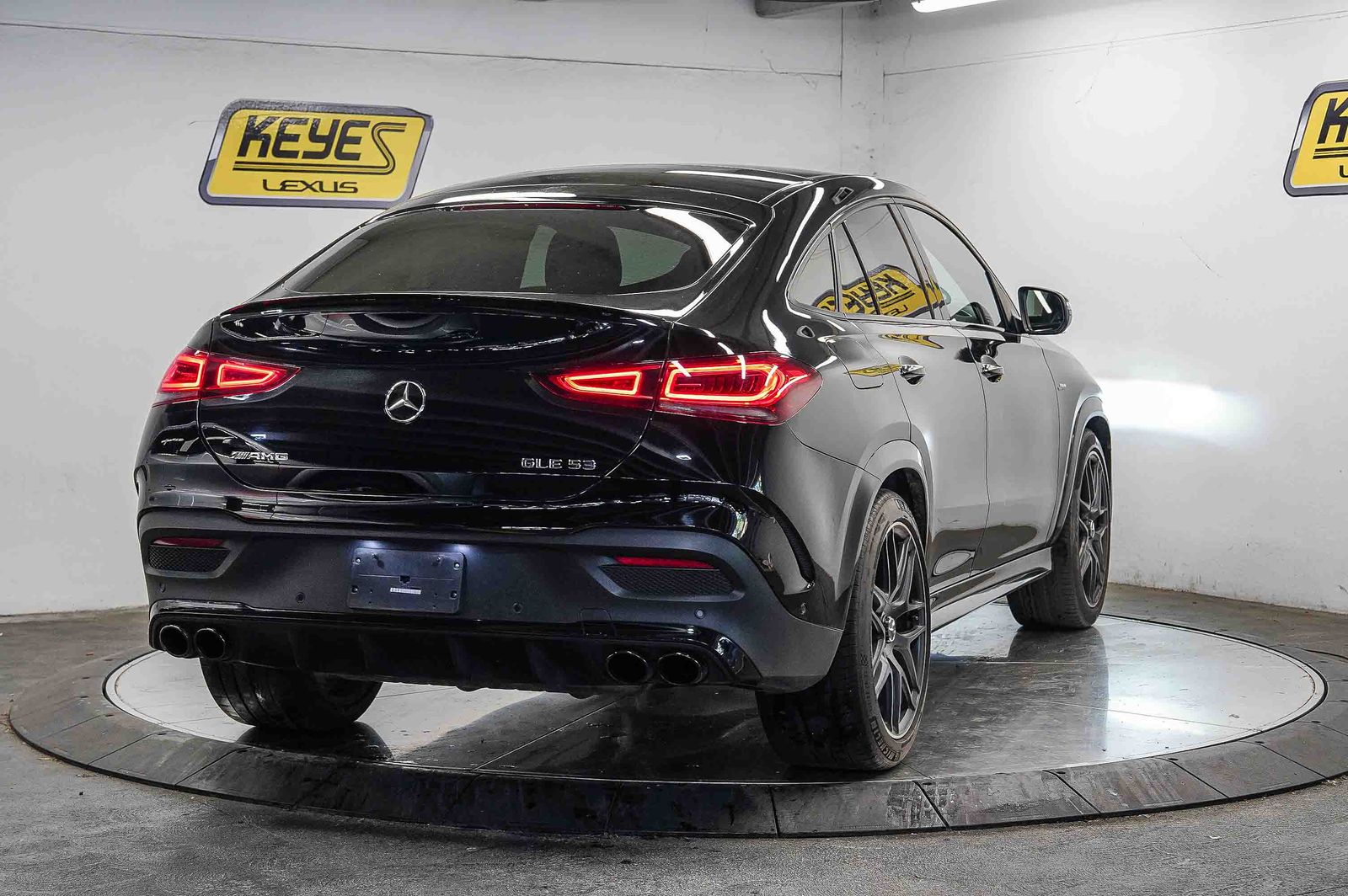 Thumbnail: 2022 Mercedes-Benz GLE - 3