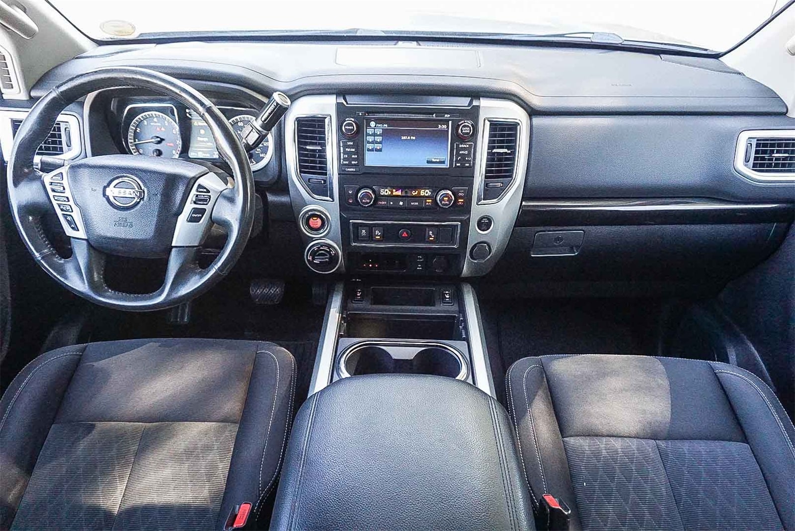 Thumbnail: 2018 Nissan Titan - 13