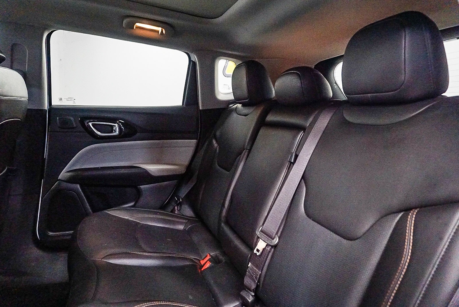 Thumbnail: 2022 Jeep Compass - 20