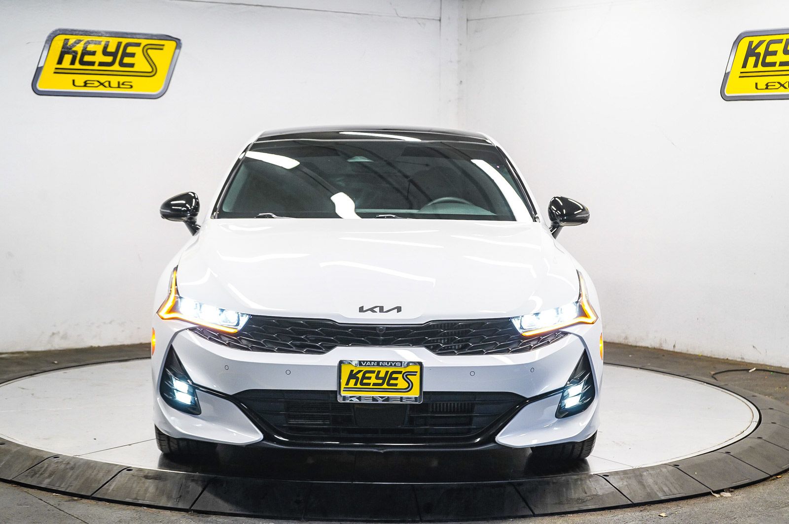 Thumbnail: 2024 Kia K5 - 5