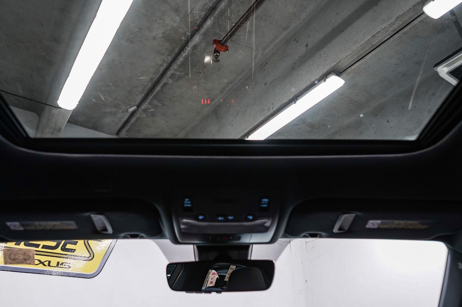 Thumbnail: 2020 Lexus IS - 16