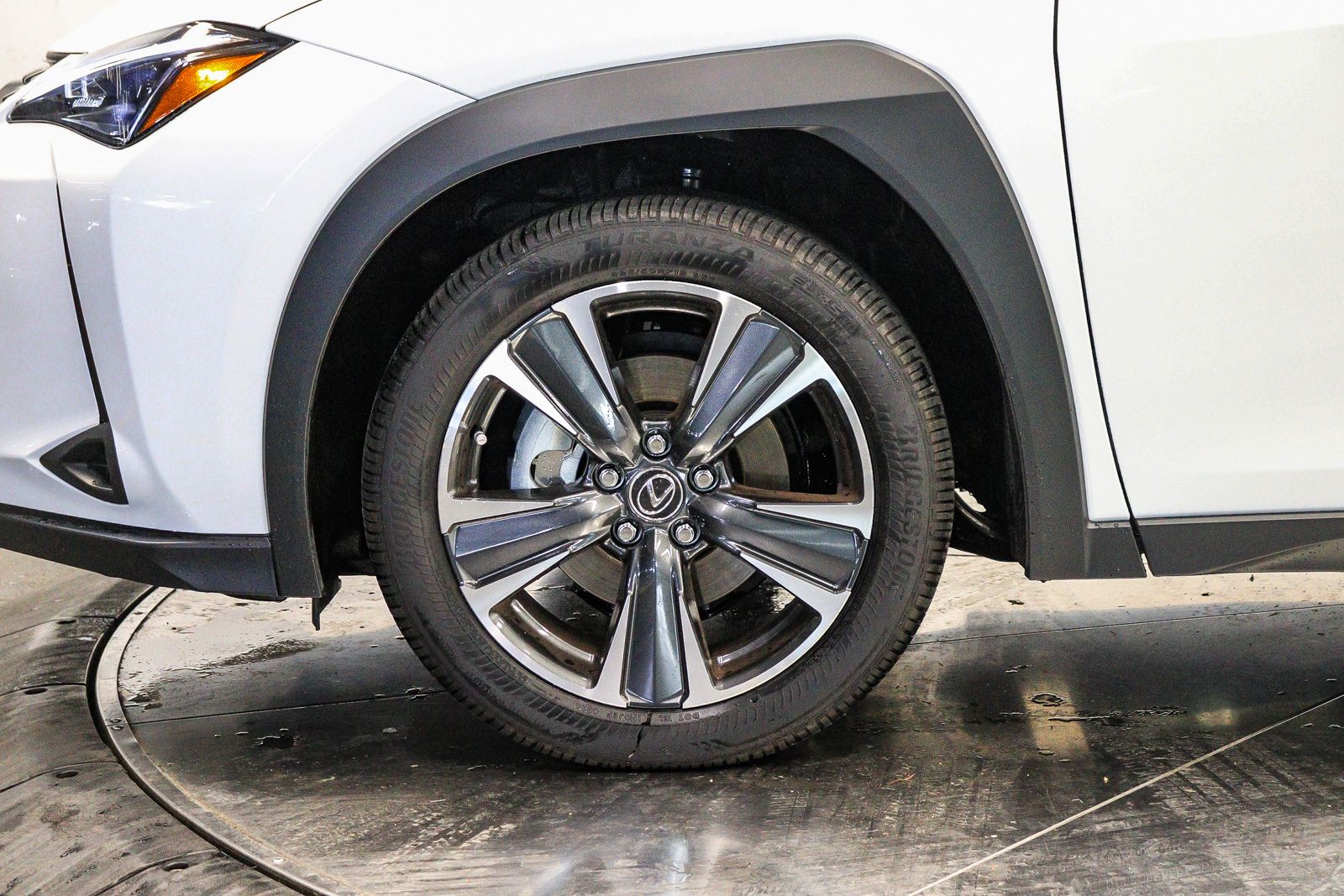 Thumbnail: 2026 Lexus UX - 9