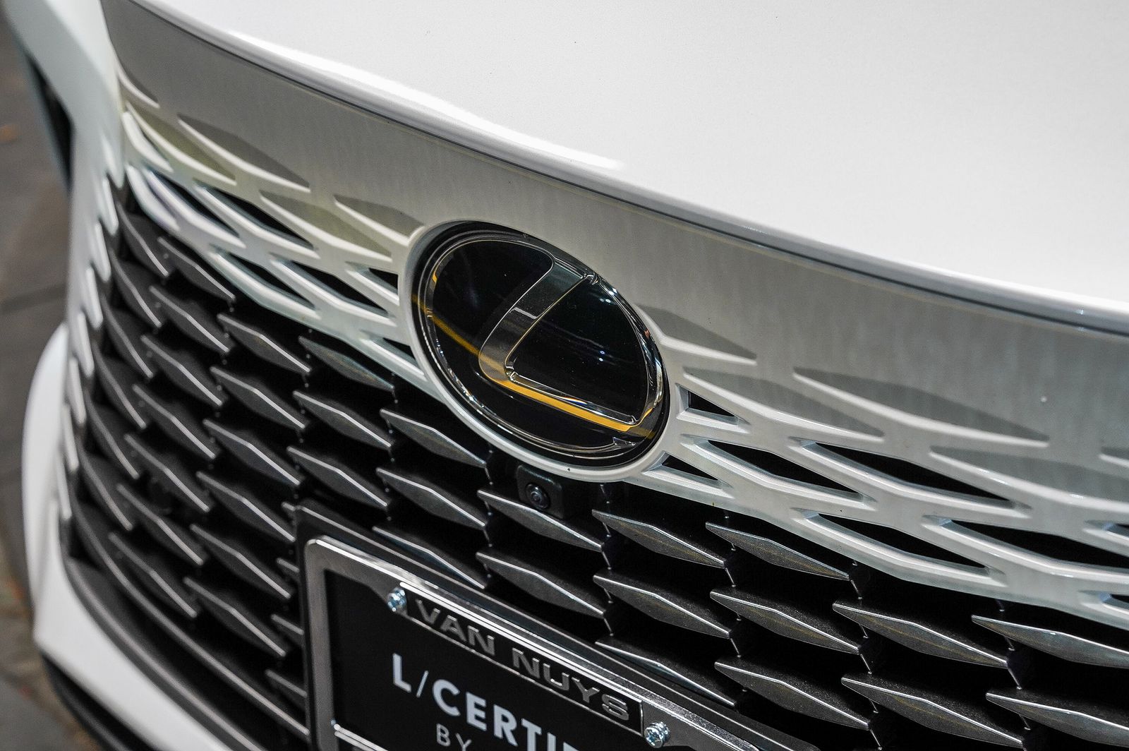 Thumbnail: 2024 Lexus RX - 8