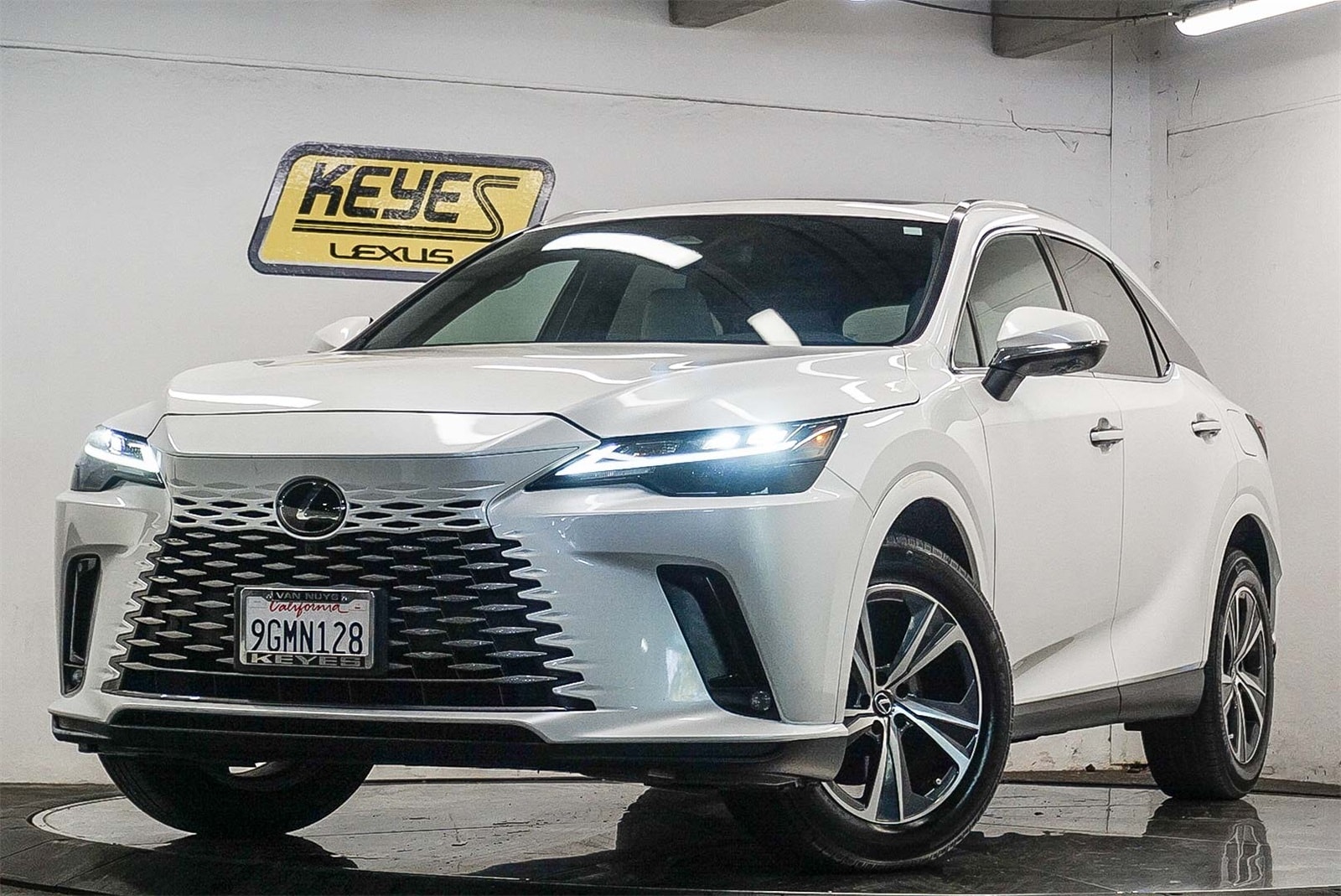 Thumbnail: 2023 Lexus RX - 1