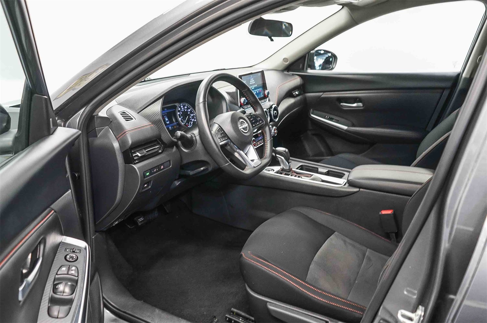 Thumbnail: 2025 Nissan Sentra - 17