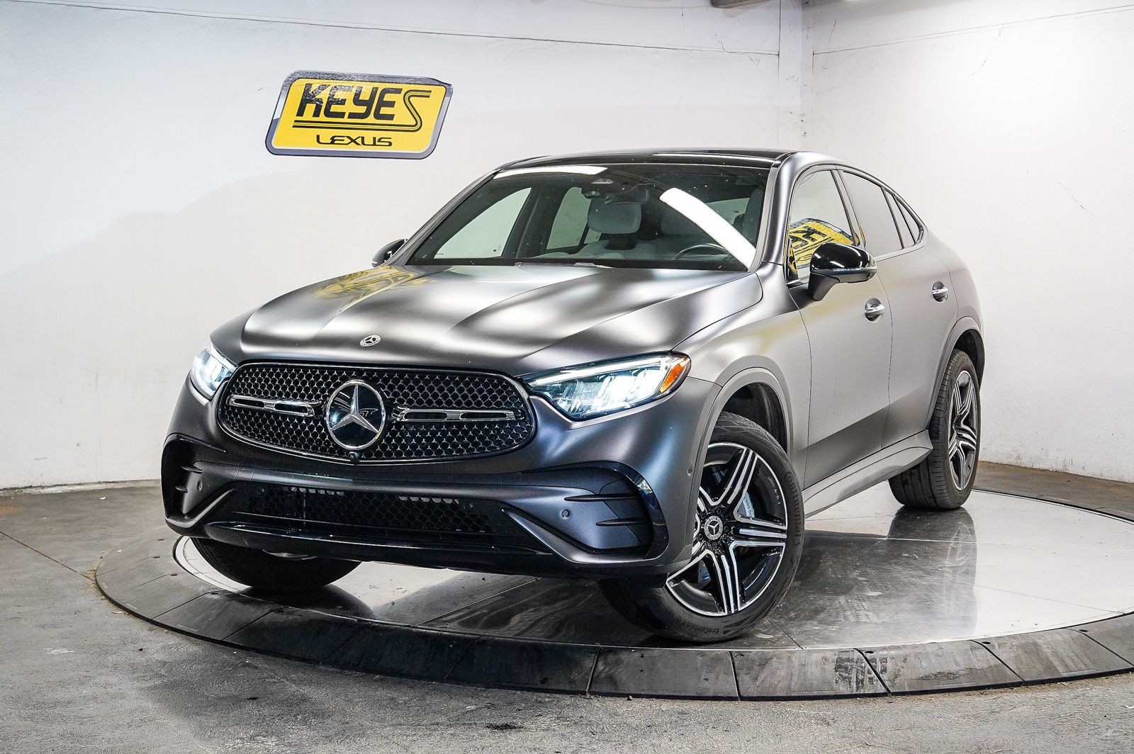 2024 Mercedes-Benz GLC GLC 300 4MATIC's photo