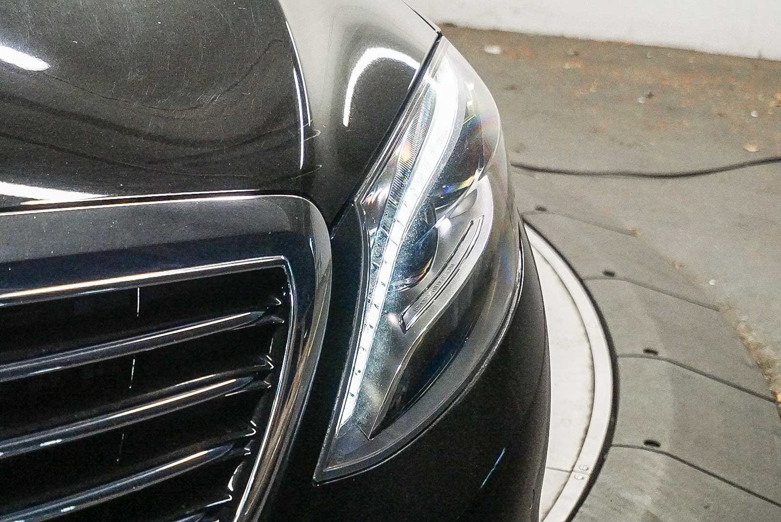 Thumbnail: 2017 Mercedes-Benz S-Class - 7