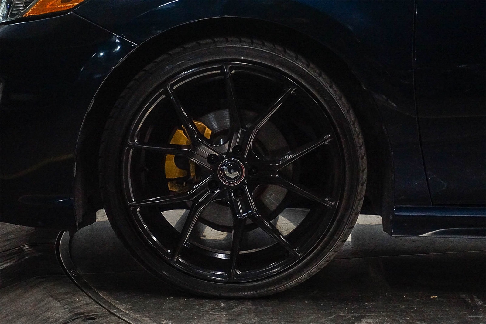 Thumbnail: 2019 Toyota Camry - 8