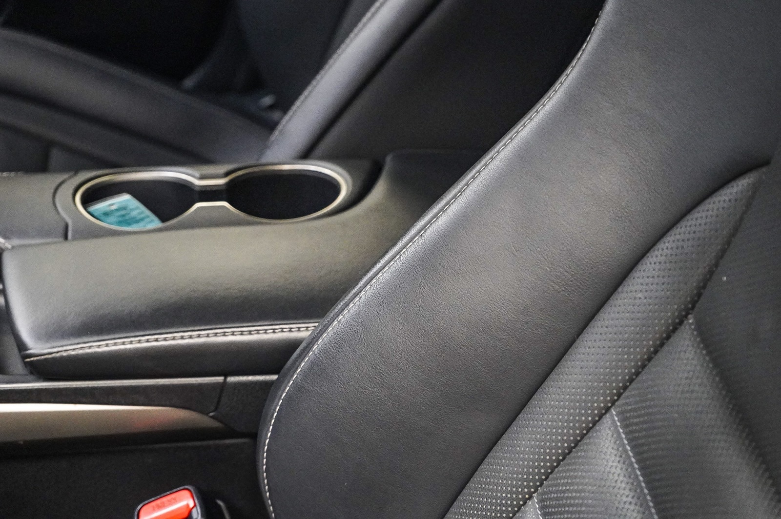 Thumbnail: 2019 Lexus IS - 20