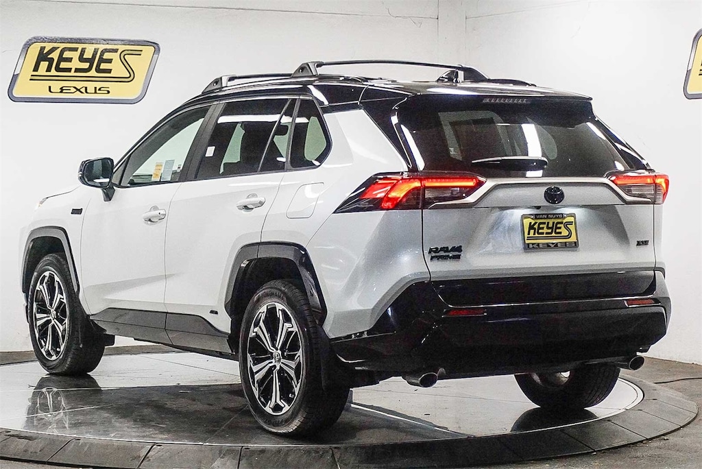 Used 2024 Toyota RAV4 Prime XSE SUV