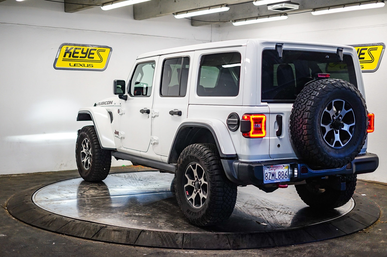 Thumbnail: 2018 Jeep Wrangler - 2