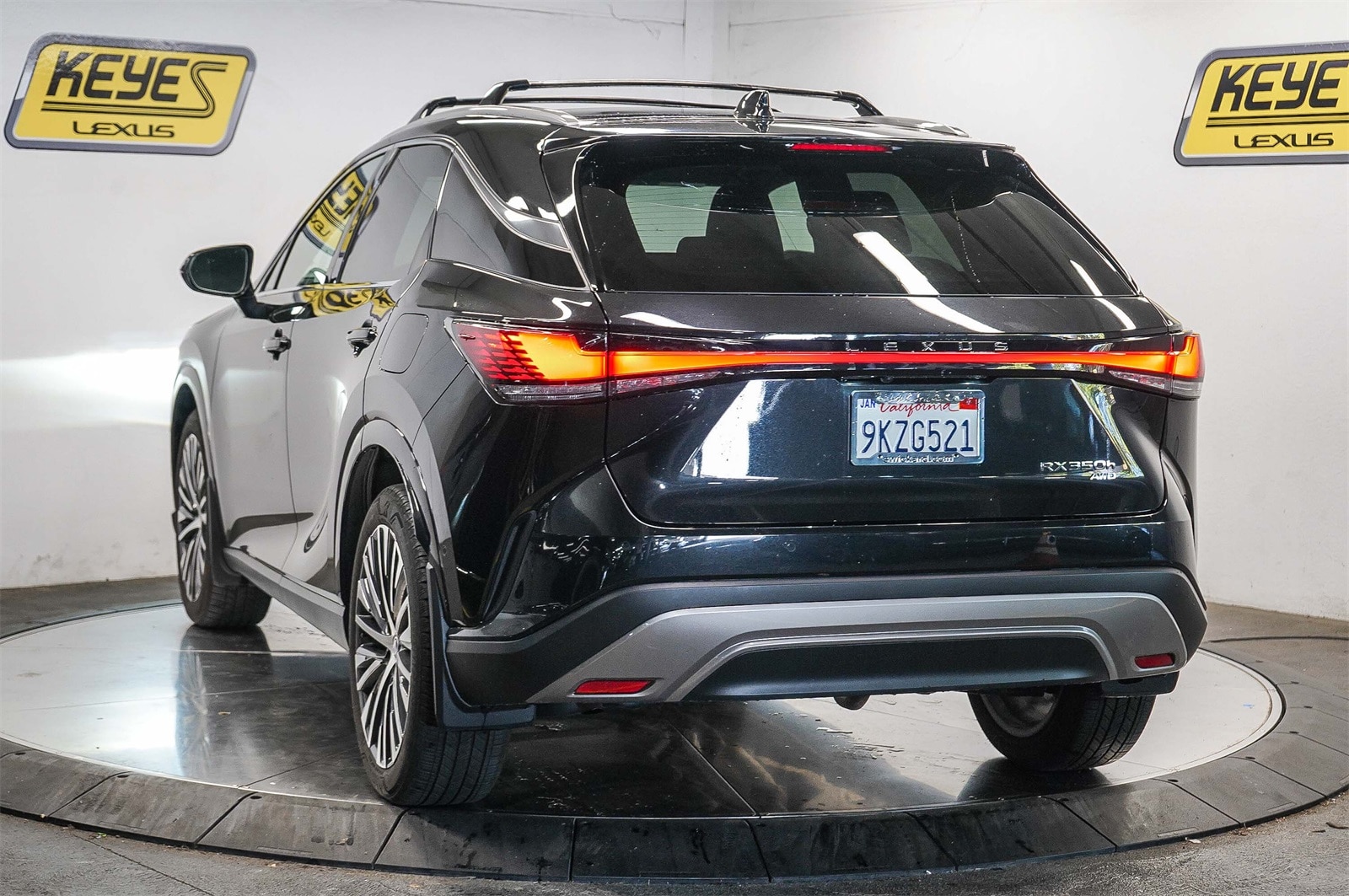 Thumbnail: 2024 Lexus RX - 2