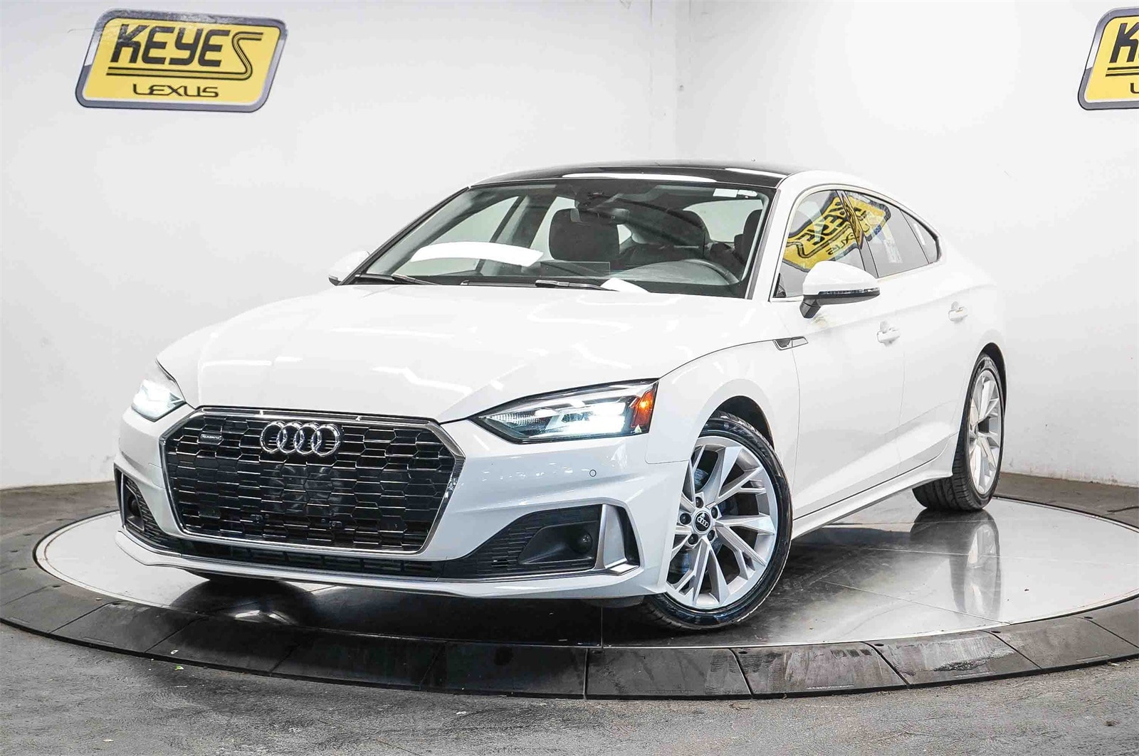 Thumbnail: 2022 Audi A5 - 1