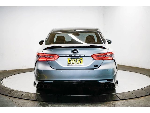 2022 Toyota Camry XSE 3