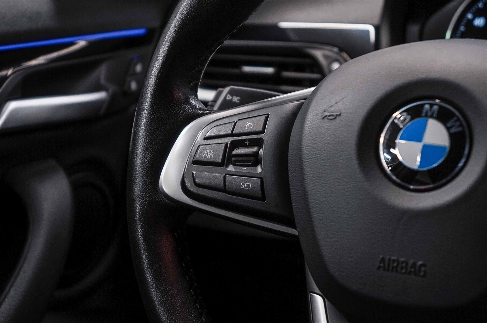 Thumbnail: 2022 BMW X2 - 16