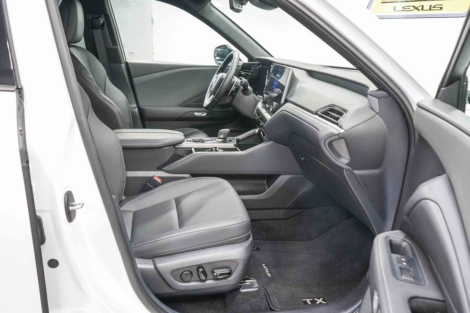 Thumbnail: 2025 Lexus TX - 16