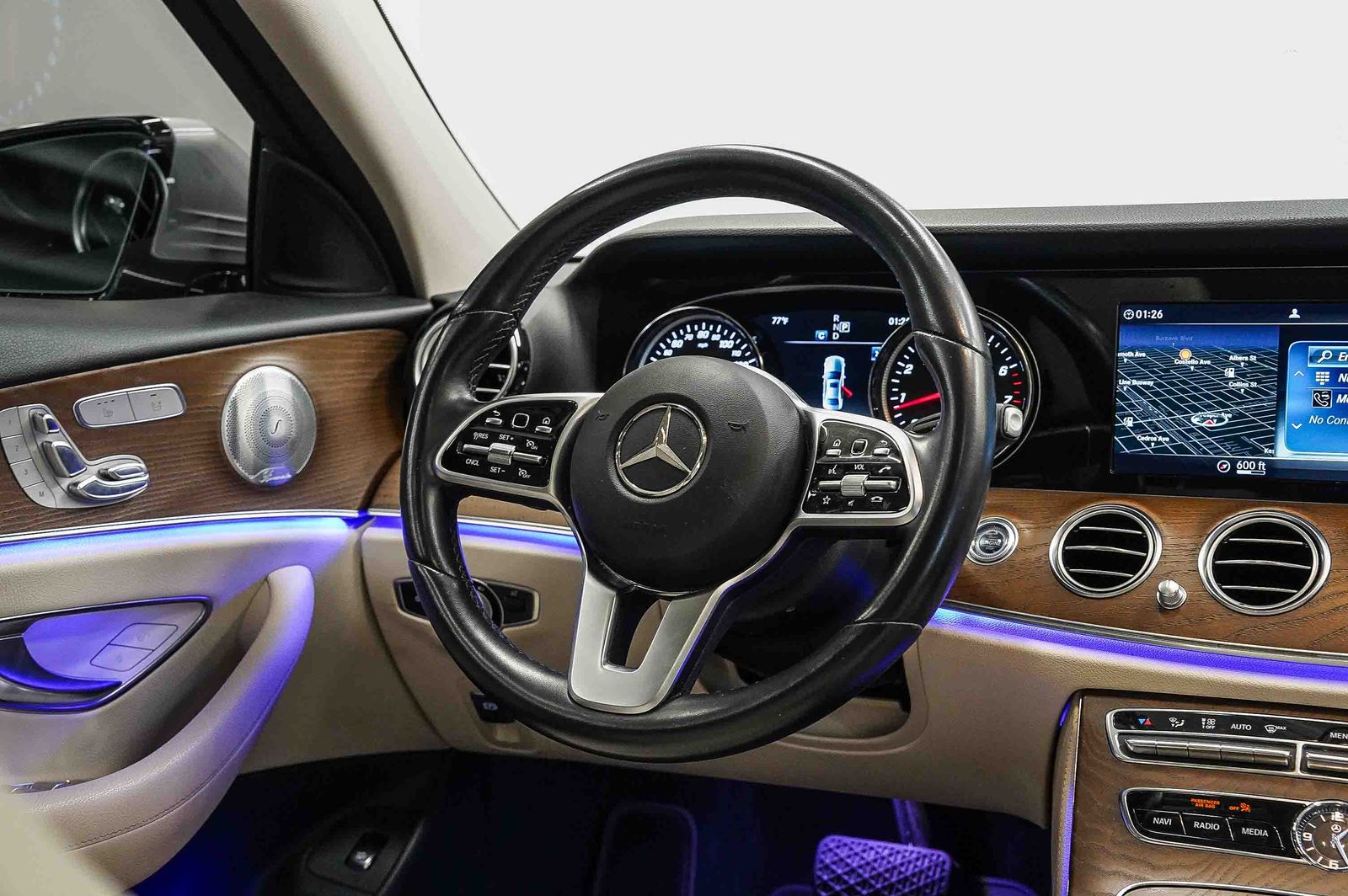 Thumbnail: 2019 Mercedes-Benz E-Class - 15