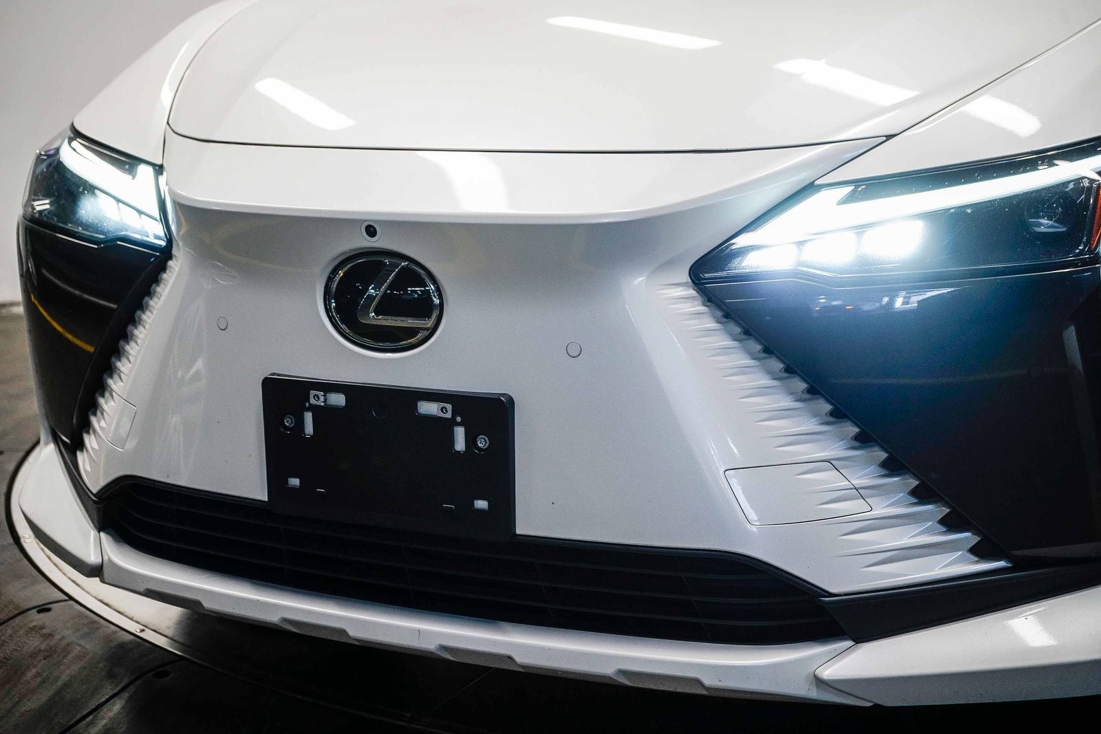 Thumbnail: 2024 Lexus RZ - 8