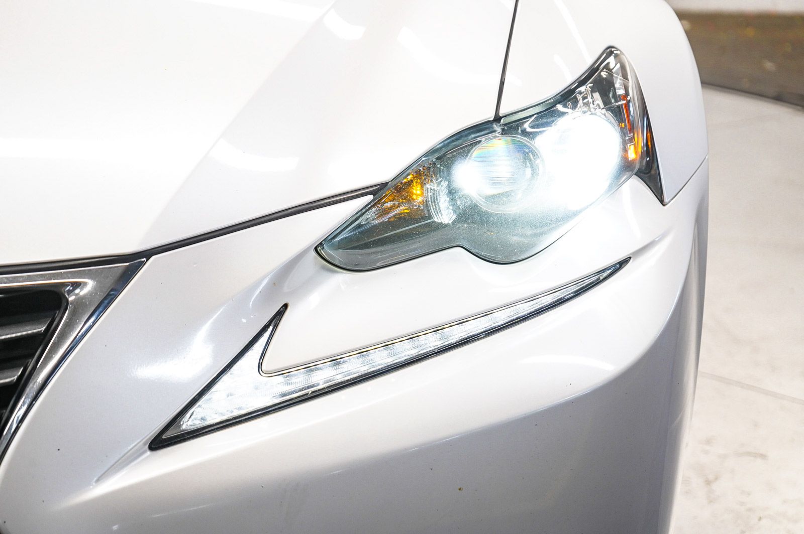 Thumbnail: 2016 Lexus IS - 7