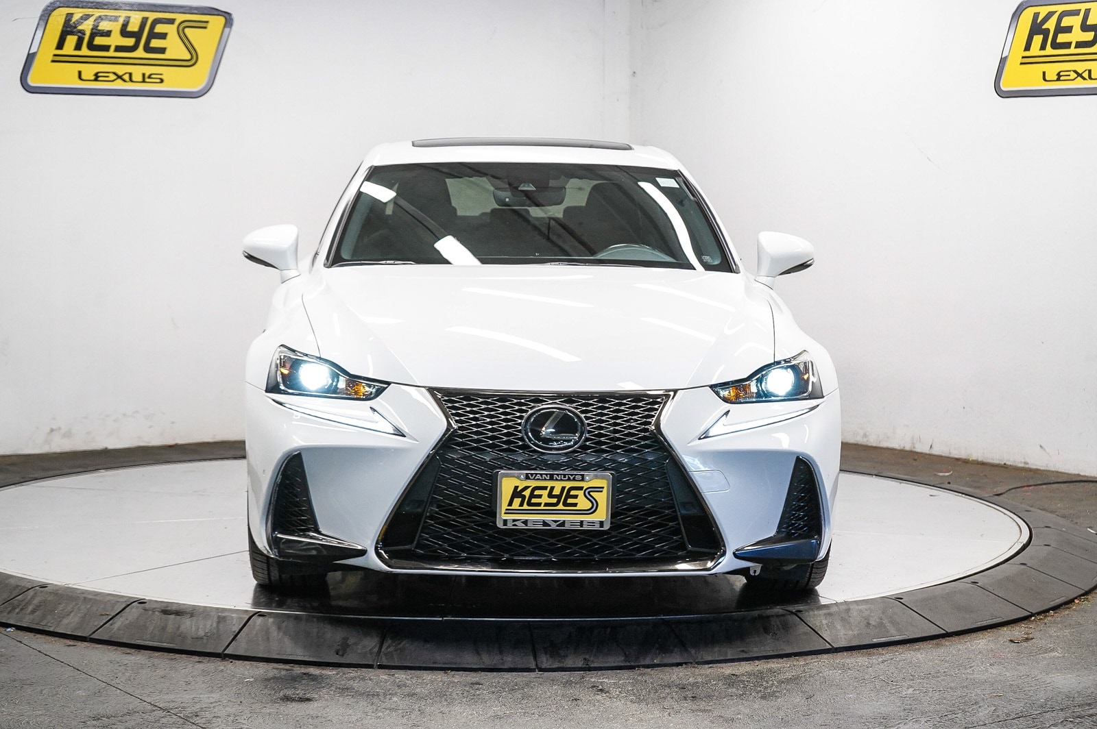 Thumbnail: 2020 Lexus IS - 6