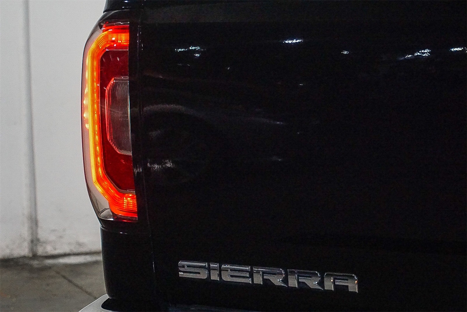 Thumbnail: 2017 GMC Sierra 1500 - 10