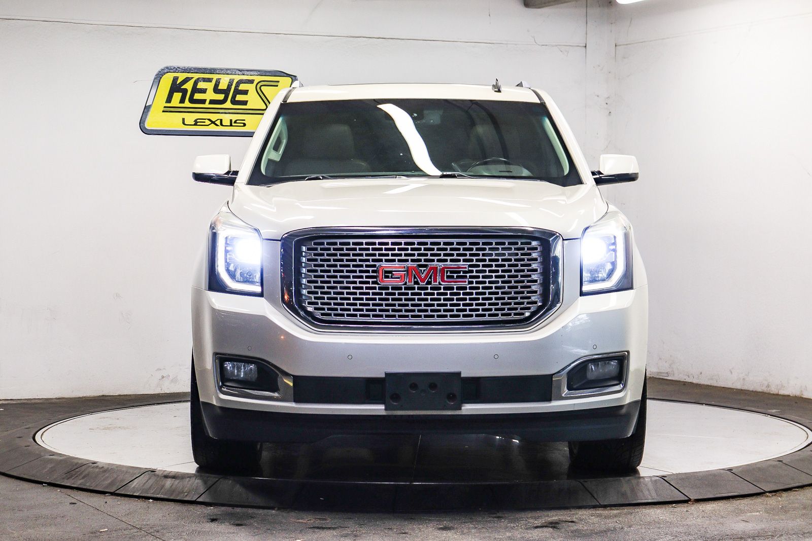 Thumbnail: 2015 GMC Yukon - 6