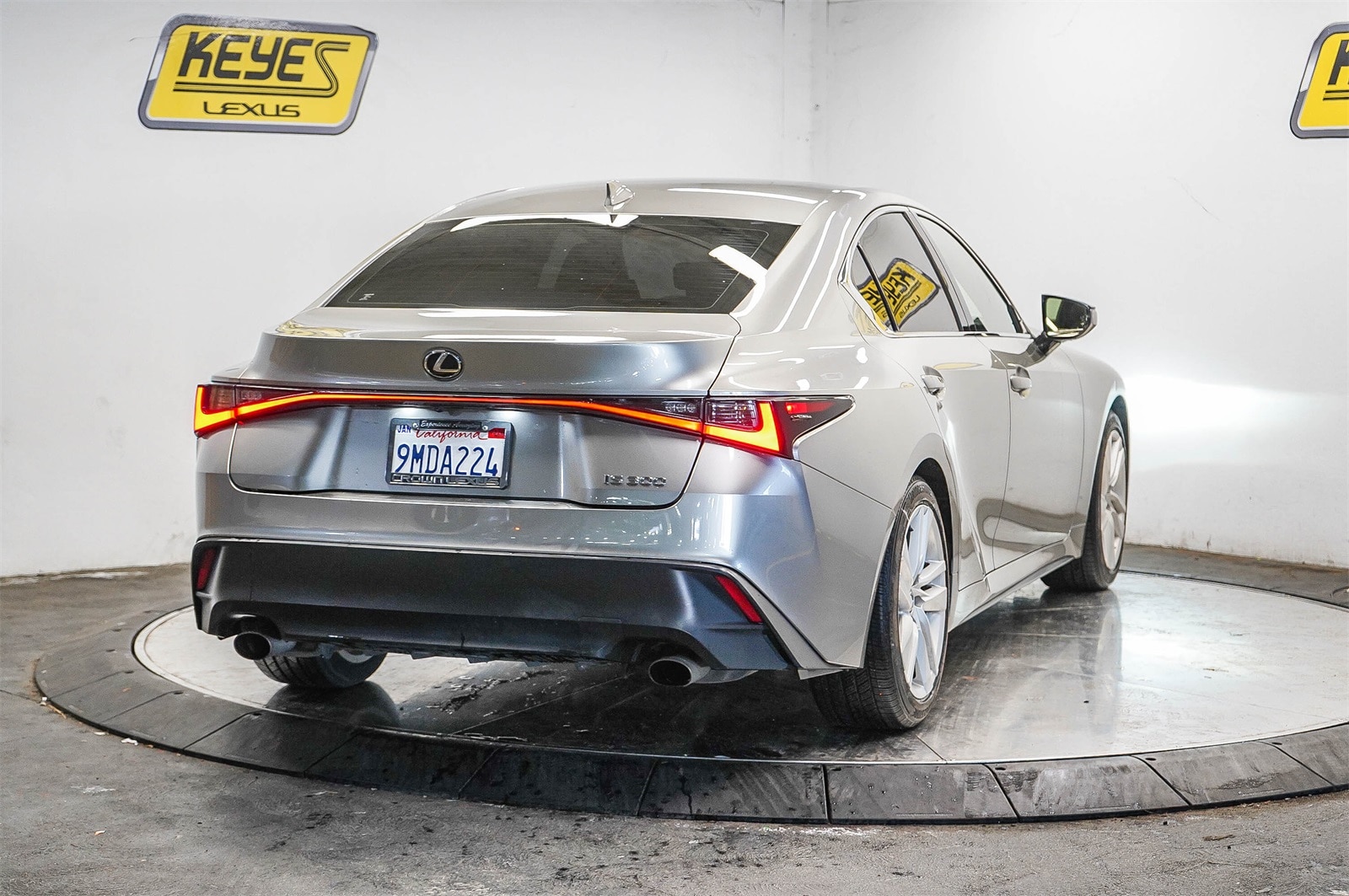 Thumbnail: 2021 Lexus IS - 4