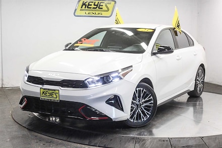 2023 Kia Forte GT-Line Sedan