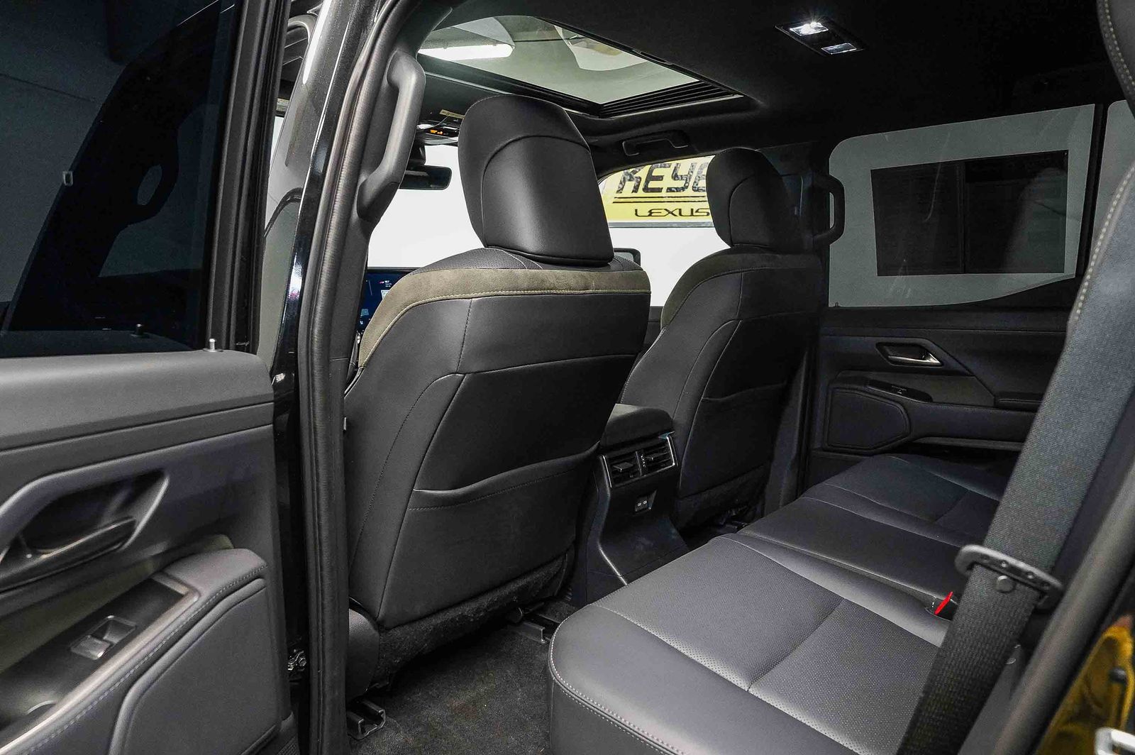 Thumbnail: 2026 Lexus GX - 19