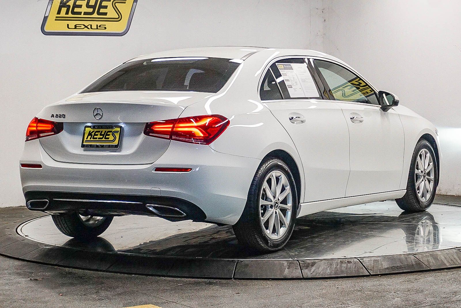 Thumbnail: 2021 Mercedes-Benz A-Class - 4