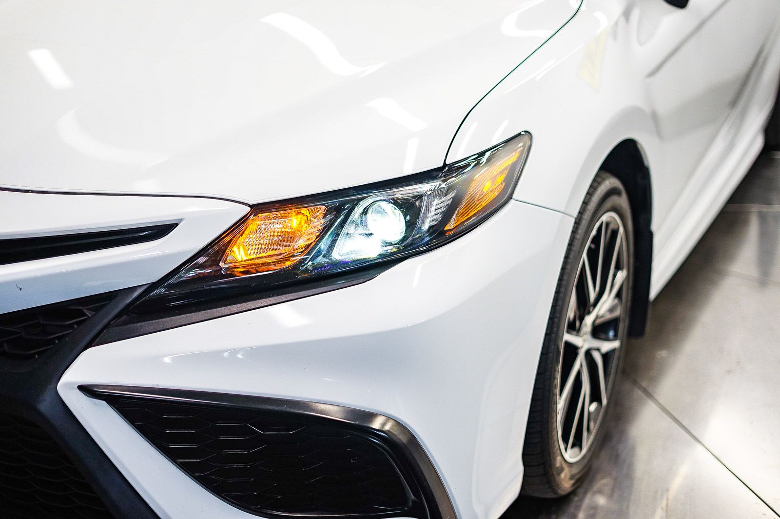 Thumbnail: 2023 Toyota Camry - 7