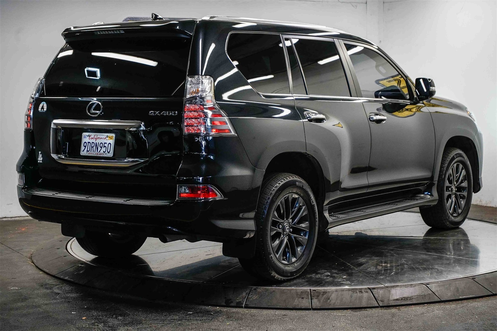 Thumbnail: 2023 Lexus GX - 4