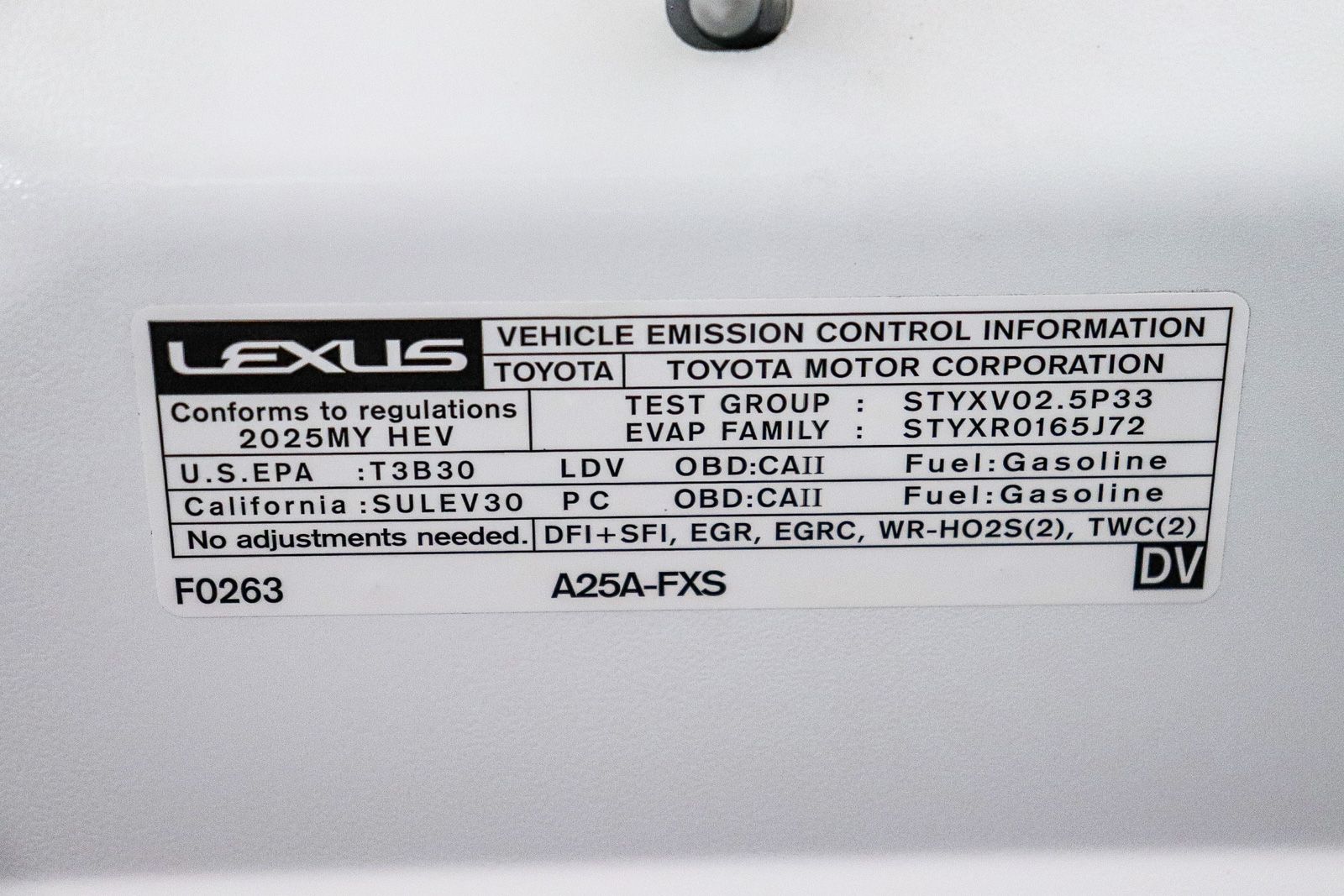 Thumbnail: 2025 Lexus ES - 13