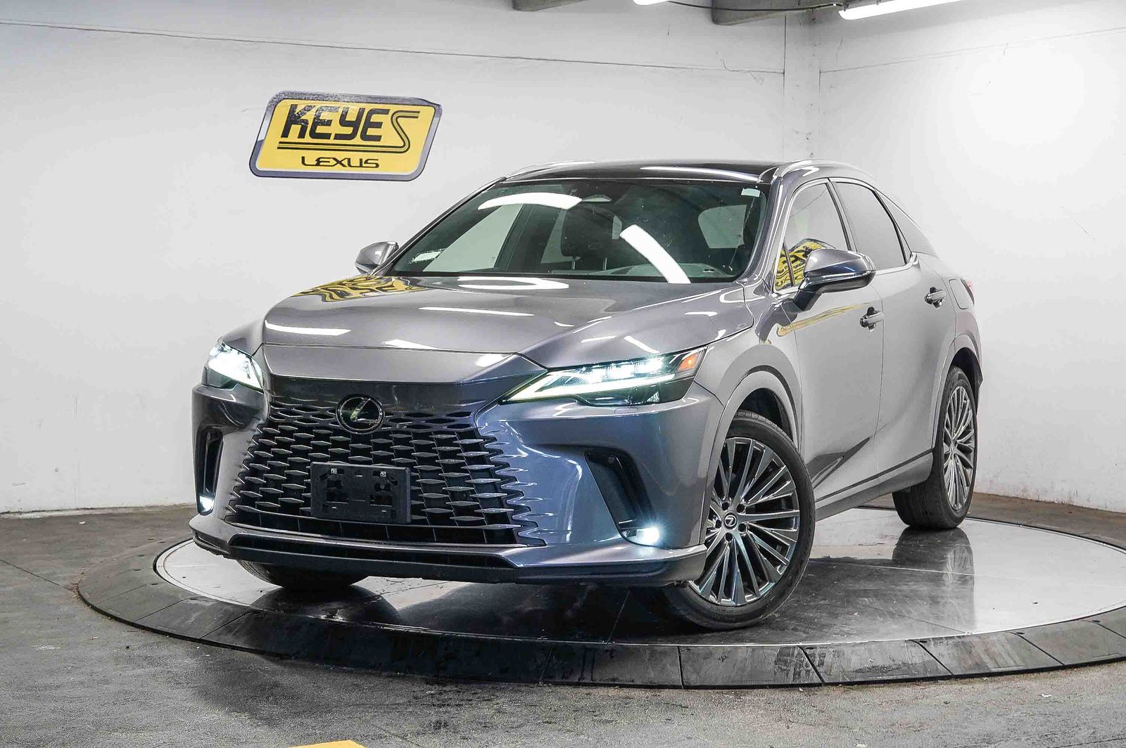 2023 Lexus RX Hybrid